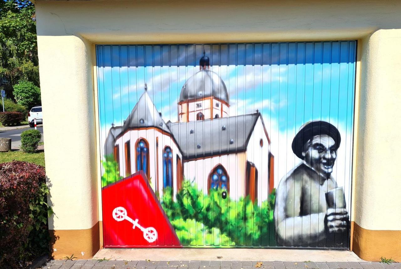 Chagall - Helles Und Gemuetliches Appartement Nahe Der Historischen Altstadt Майнц Екстериор снимка